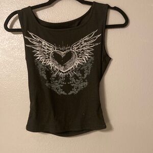 Black detailed cropped tank top.